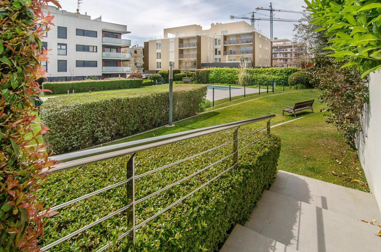 Sitges Garden Paradise: 3-Bedroom Villa with Pool and Terrace Exterior photo