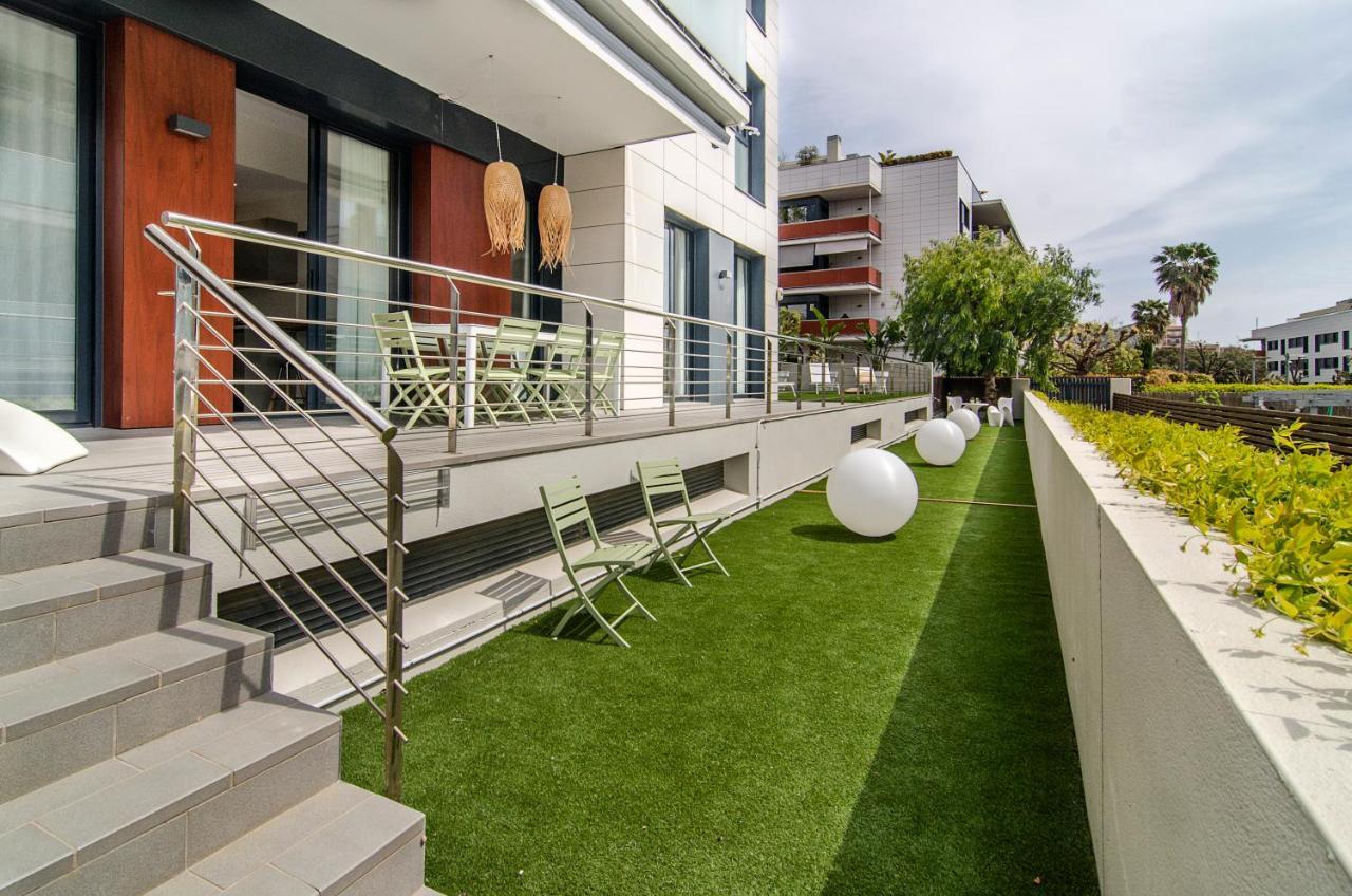 Sitges Garden Paradise: 3-Bedroom Villa with Pool and Terrace Exterior photo