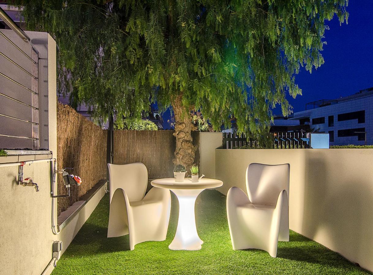 Sitges Garden Paradise: 3-Bedroom Villa with Pool and Terrace Exterior photo