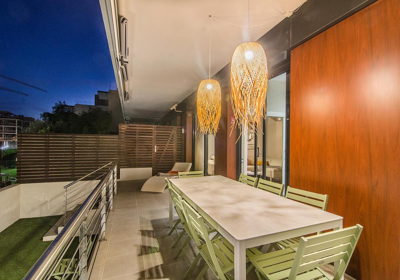Sitges Garden Paradise: 3-Bedroom Villa with Pool and Terrace Exterior photo
