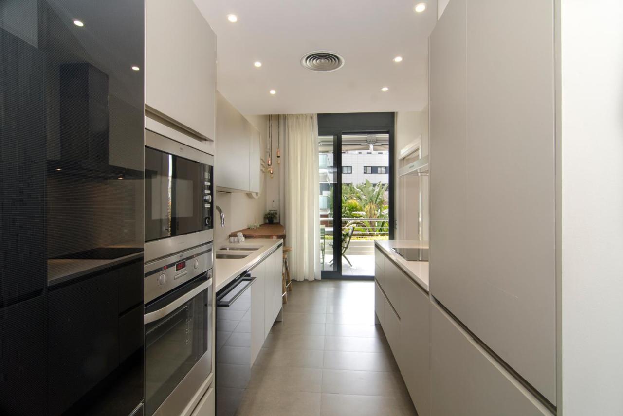 Sitges Garden Paradise: 3-Bedroom Villa with Pool and Terrace Exterior photo